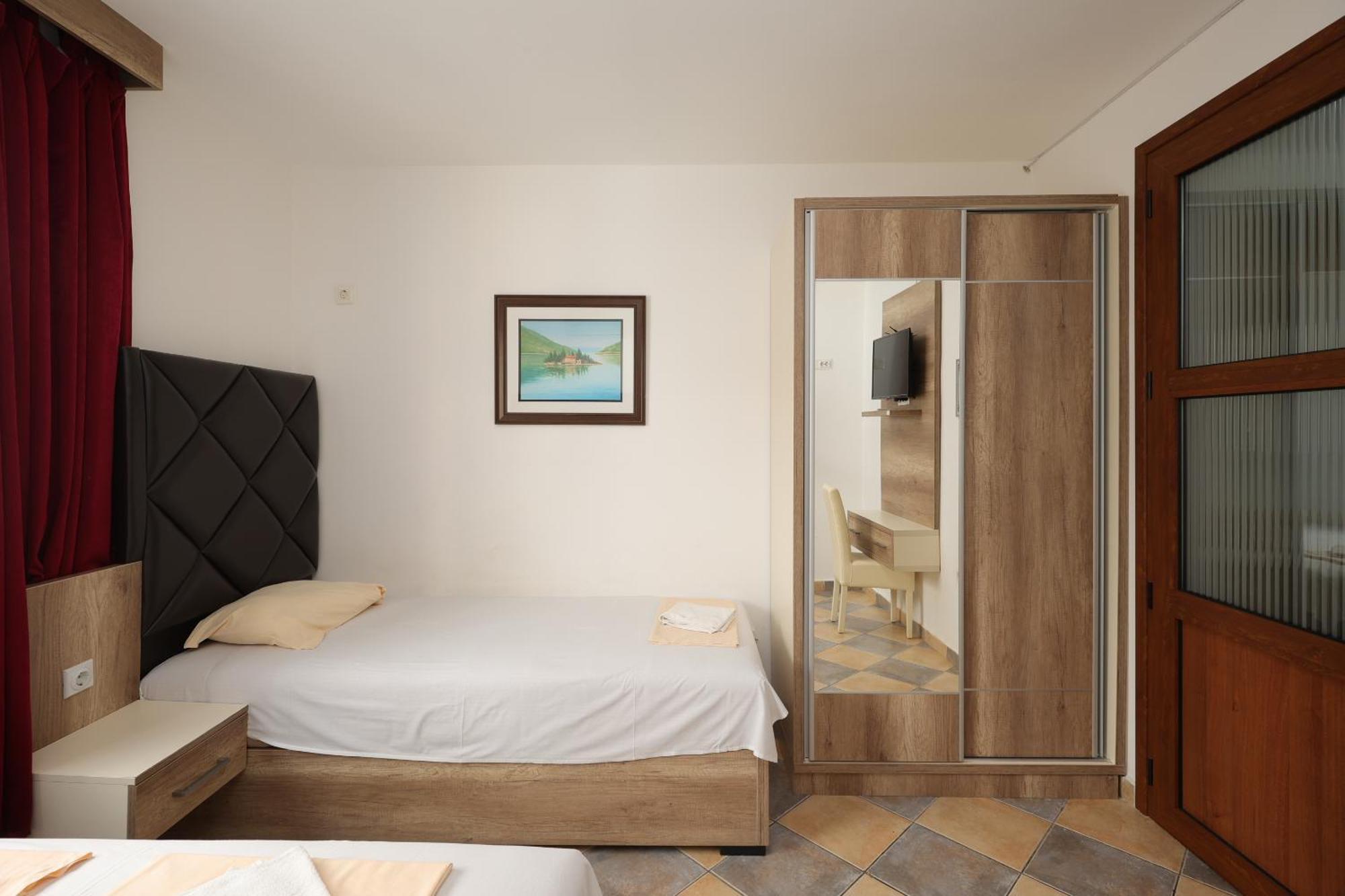 Athos Apartments Dobre Vode Dobra Voda Rum bild