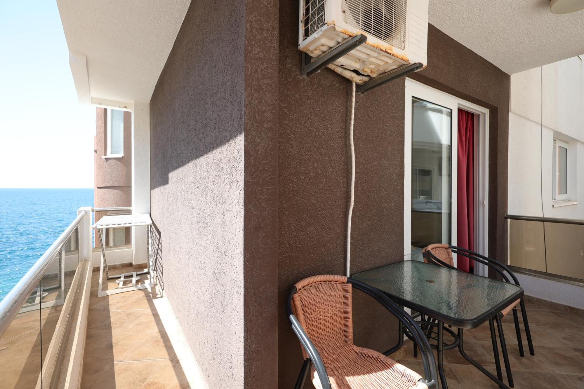 Athos Apartments Dobre Vode Dobra Voda Rum bild