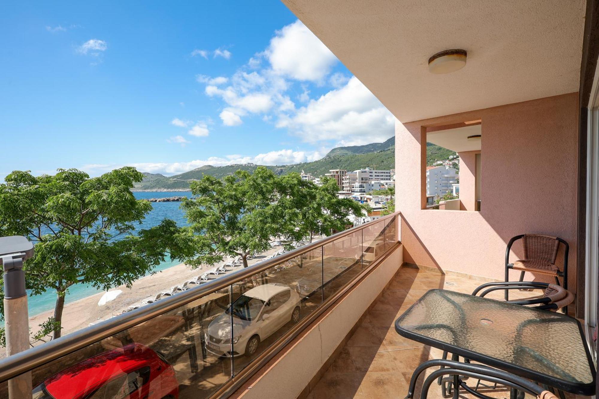 Athos Apartments Dobre Vode Dobra Voda Exteriör bild